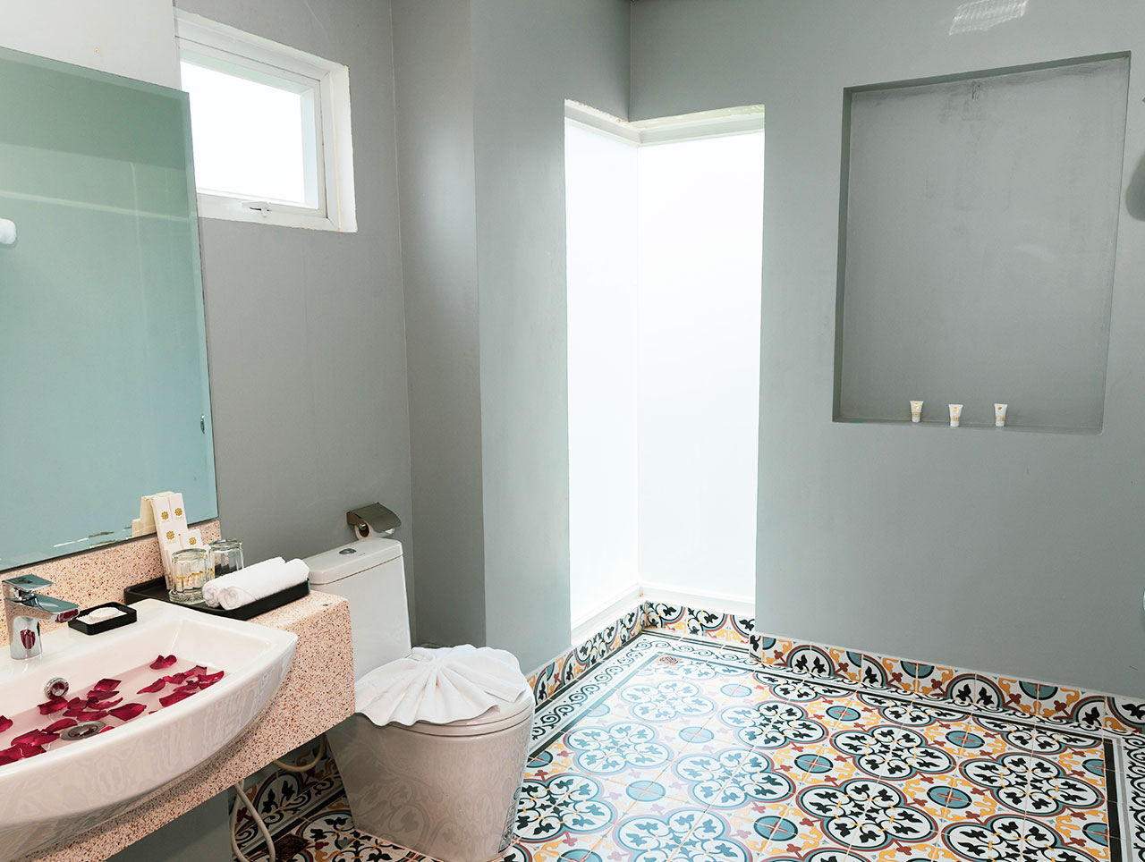 Bathroom-VIP